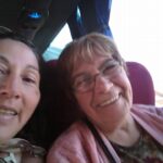 Mabel y Laura bus lleno